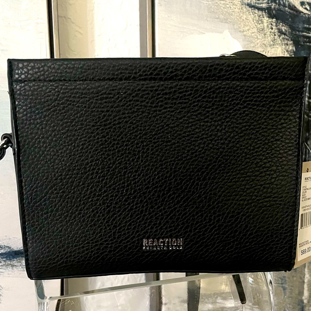 Small crossbody in vegan leather